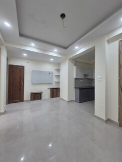2 BHK + Store Room Builder Floor For Rent in Shyama Apartments Noida