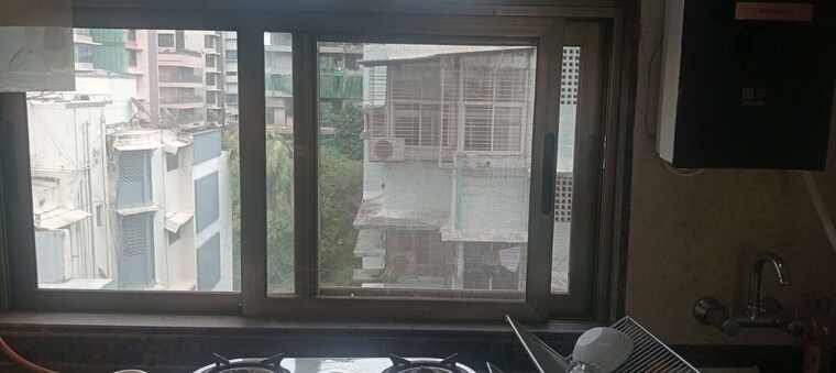 Room, khar west 3 Bedroom 900 Sq.Ft. Apartment In Khar West Mumbai 10582742