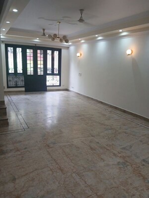 3 BHK Builder Floor For Rent in Kalkaji