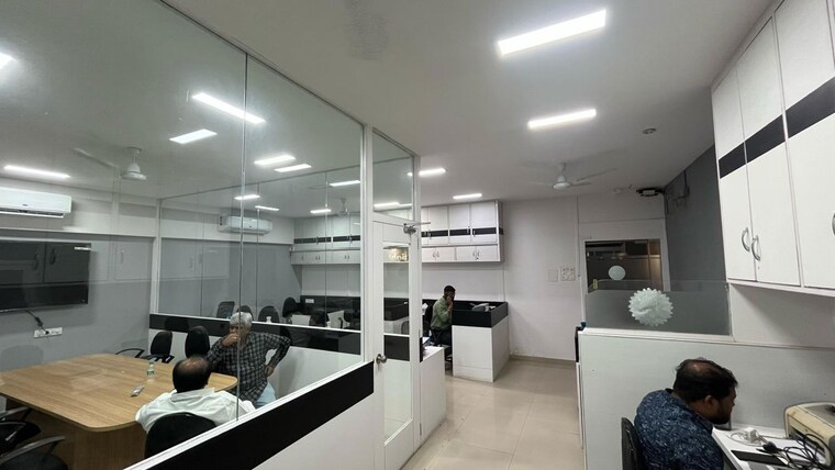 Team Area, mulund west Commercial Office Space 1200 Sq.Ft. In Mulund West Mumbai 10583137