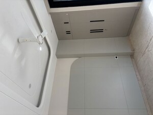Furnished Amenities in 3 BHK Builder Floor at Sushant Lok ii – for Sale