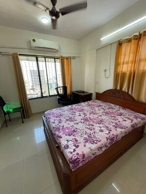 Bedroom in 3 BHK Apartment at Suncity Jupiter, Powai – for Rent