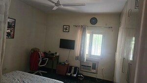 Living Room in 2 BHK Apartment at Arun Vihar Sector 37, Sector 37 – for Rent