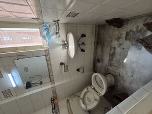 Bathroom in 3.5 BHK Apartment at Mayur Vihar – for Sale