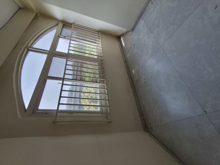 Balcony, mayur vihar 3.5 Bedroom 1250 Sq.Ft. Apartment In Mayur Vihar Delhi 10583159