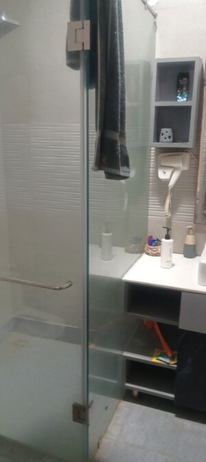 Bathroom in 2 BHK Apartment at Stellar Greens, Sector 44 – for Rent