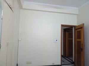 Room in 2 BHK Apartment at Stellar Greens, Sector 44 – for Rent