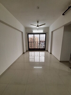 Room in 2 BHK Apartment at Ekdant Shree Siddhivinayak Tower, Vartak Nagar – for Rent