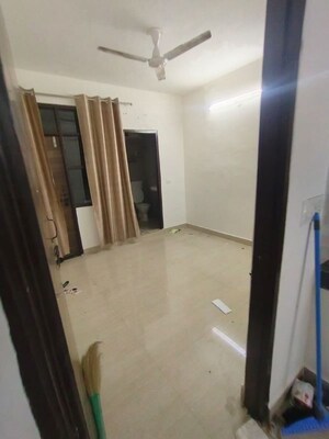 Balcony in 1 BHK Builder Floor at Chattarpur – for Rent