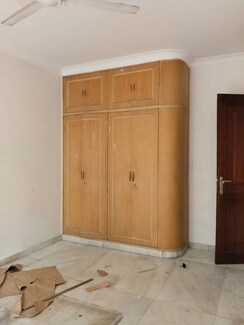4 BHK + Extra Room Builder Floor For Rent in Safdarjung Development Area