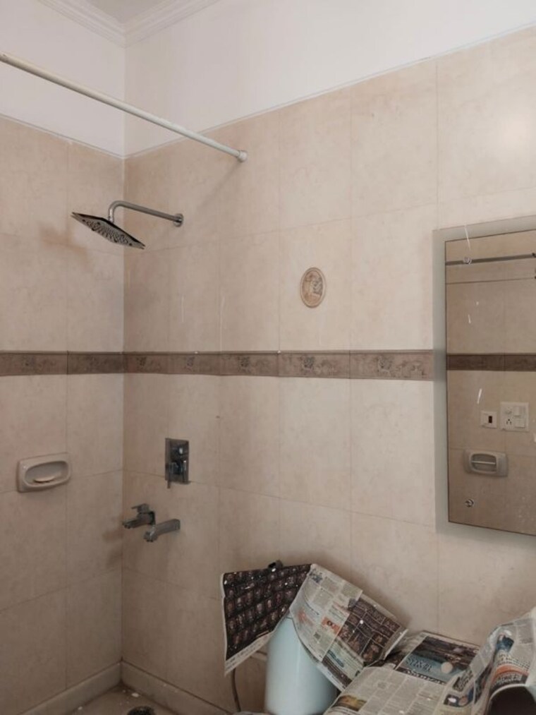 Other, safdarjung development area 4 Bedroom 3000 Sq.Ft. Builder Floor In Safdarjung Development Area Delhi 10583202