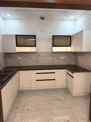 Kitchen in 3 BHK Builder Floor at Sector 17 – for Rent