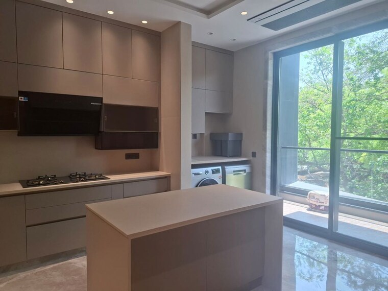 Kitchen, safdarjung enclave 4 Bedroom 4500 Sq.Ft. Apartment In Safdarjung Enclave Delhi 10583197