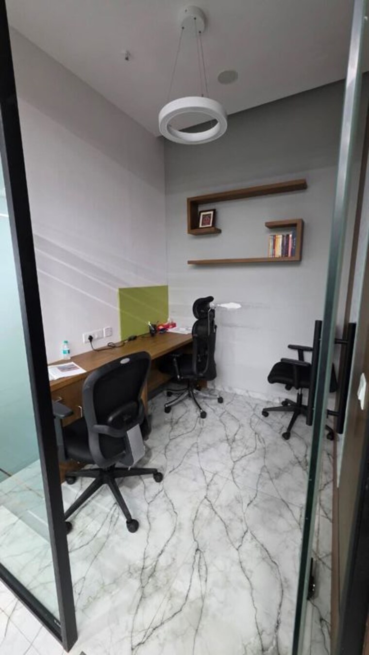 Team Area, one-lodha-place Commercial Office Space 1370 Sq.Ft. In Lower Parel Mumbai 10583056