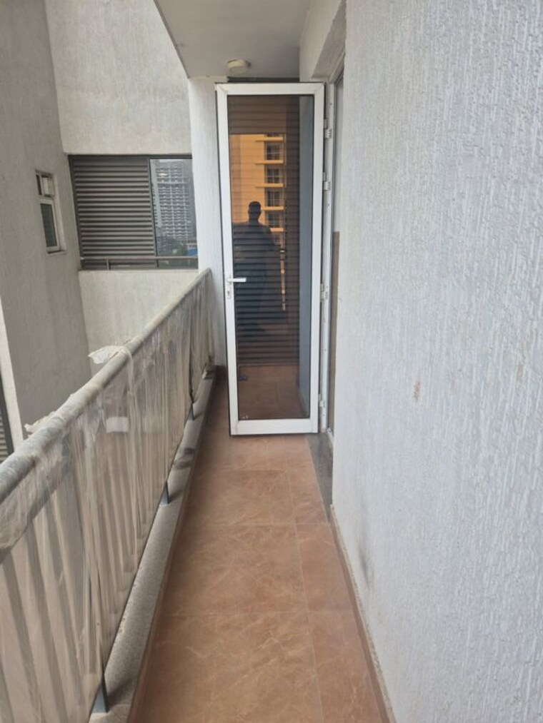 Balcony, godrej-meridien 4 Bedroom 2720 Sq.Ft. Apartment In Sector 106 Gurgaon 10583203