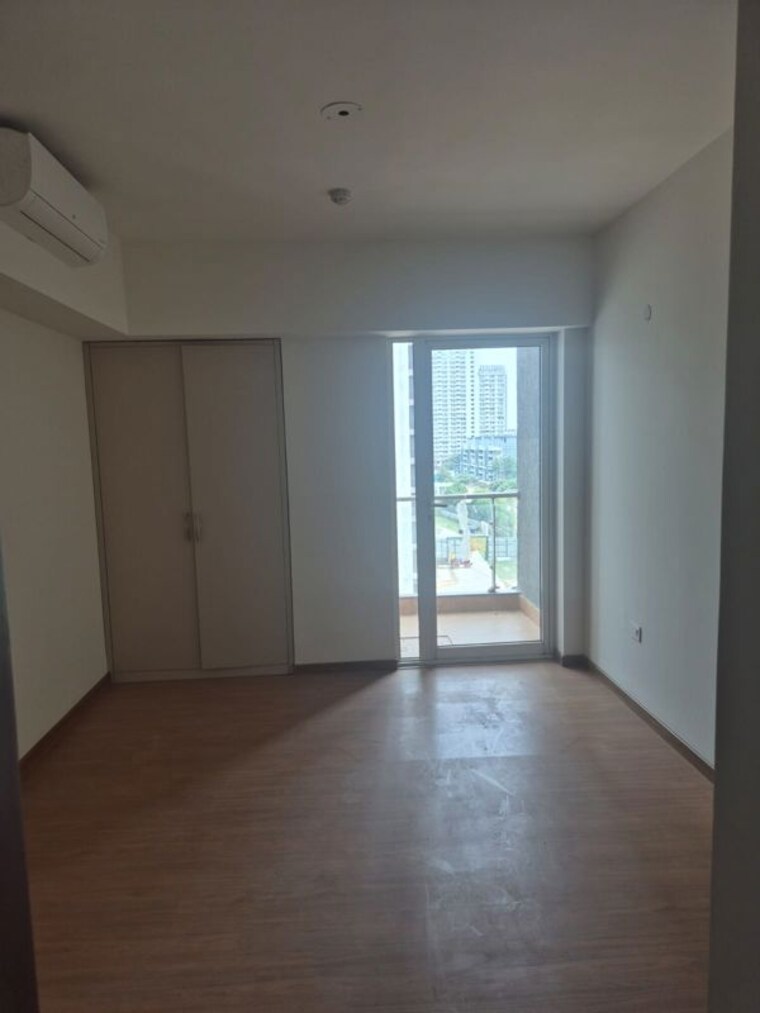 Room, godrej-meridien 4 Bedroom 2720 Sq.Ft. Apartment In Sector 106 Gurgaon 10583203