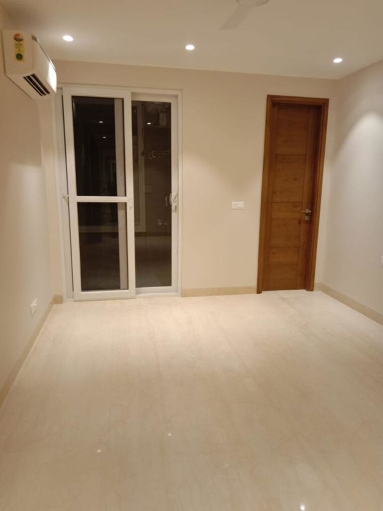 Room, malviya nagar 4 Bedroom 2500 Sq.Ft. Builder Floor In Malviya Nagar Delhi 10583228