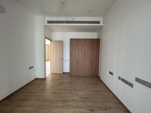 4 BHK Apartment For Rent in Rustomjee Crown, Prabhadevi