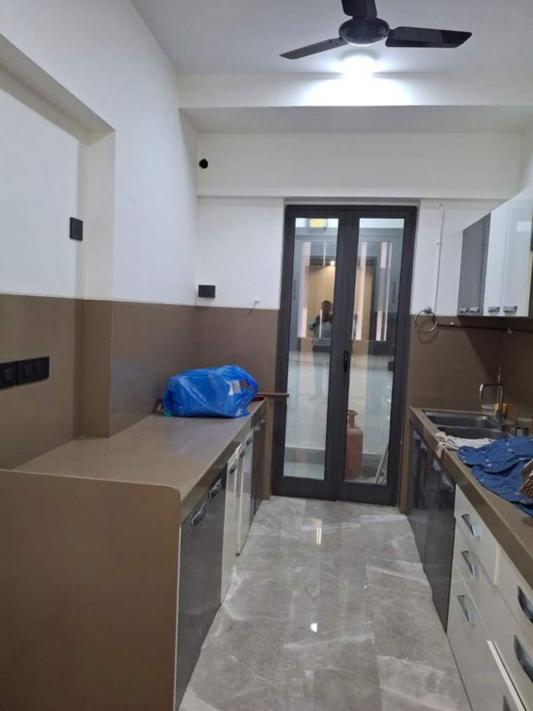 Kitchen, rustomjee-paramount 2 Bedroom 888 Sq.Ft. Apartment In Khar West Mumbai 10583234