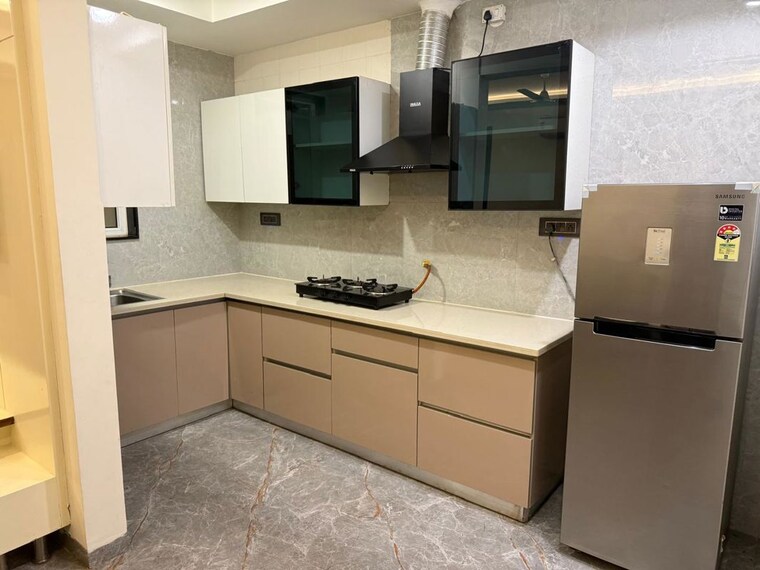 Kitchen, south city 1 3 Bedroom 2000 Sq.Ft. Builder Floor In South City 1 Gurgaon 10583236