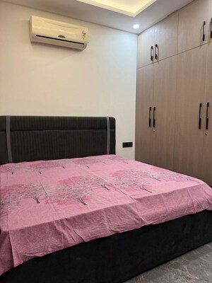 Bedroom in 3 BHK Builder Floor at South City 1 – for Rent