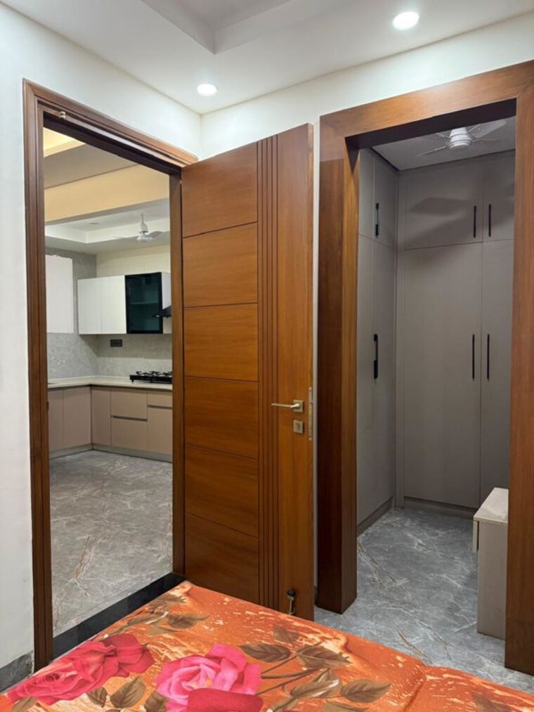 Room, south city 1 3 Bedroom 2000 Sq.Ft. Builder Floor In South City 1 Gurgaon 10583236