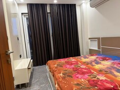 3 BHK +Builder Floor For Rent in South City 1