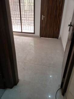1 BHK Builder Floor For Sale in Janakpuri