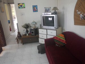 Living Room in 2 BHK Apartment at Bhusari Colony – for Rent