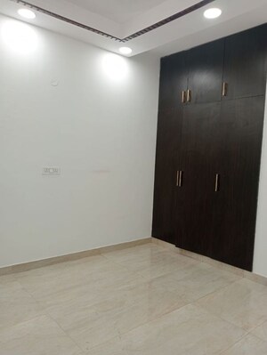 3 BHK Apartment For Rent in Amrapali Sapphire, Sector 45