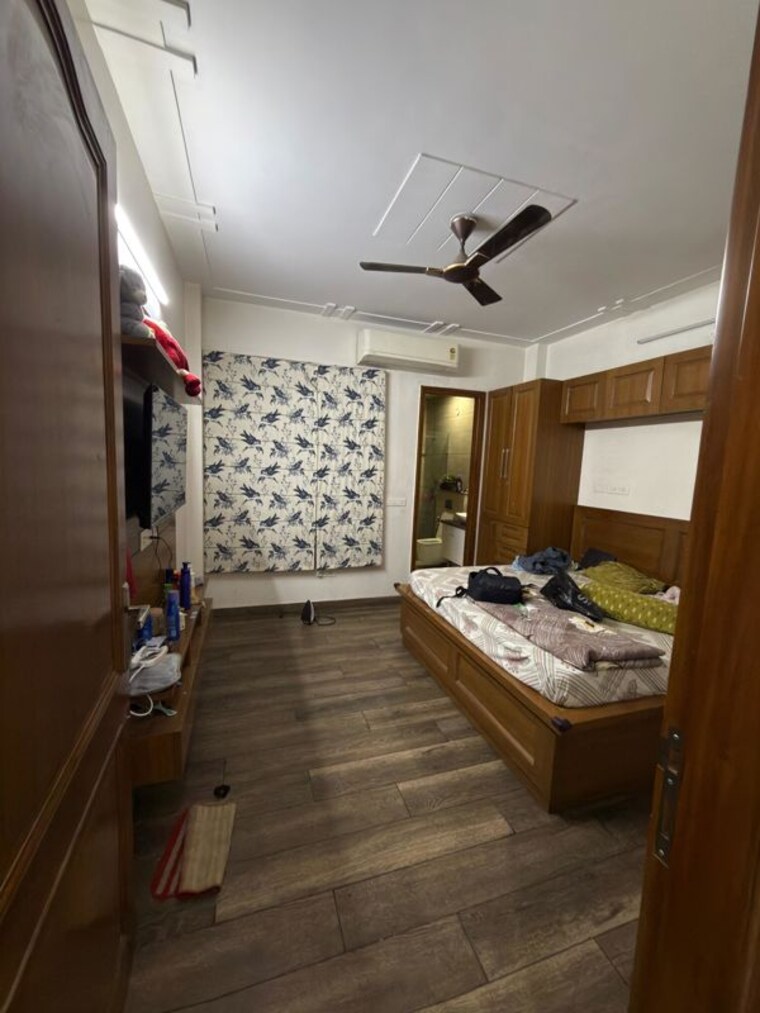 Bedroom, south city 1 3 Bedroom 2100 Sq.Ft. Builder Floor In South City 1 Gurgaon 10583261