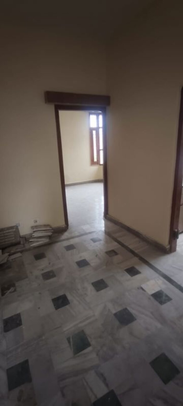 Hall, sector 5 3 Bedroom 2500 Sq.Ft. Apartment In Sector 5 Panchkula 10583267