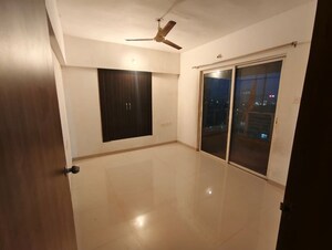 Room in 2 BHK Apartment at Mantra Ira, Undri – for Rent