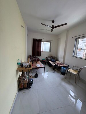 1 BHK Apartment For Rent in Jagrut CHS, Gokhalenagar