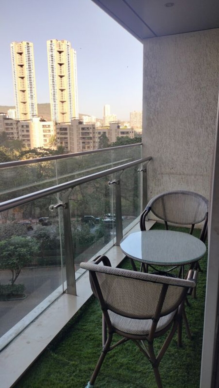 Balcony, oberoi-exquisite-goregaon 3 Bedroom 1690 Sq.Ft. Apartment In Goregaon East Mumbai 10583303