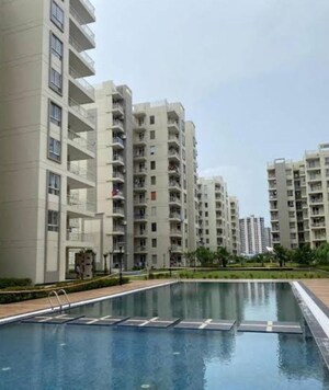 Swimming Pool in 3 BHK Apartment at Vip Road – for Rent