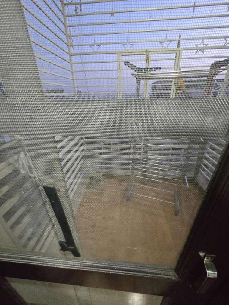 Bathroom, piyush-heights 3 Bedroom 1500 Sq.Ft. Apartment In Sector 89 Faridabad 10583340