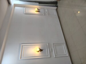 Room in 2 BHK Builder Floor at Pir Machalla – for Sale