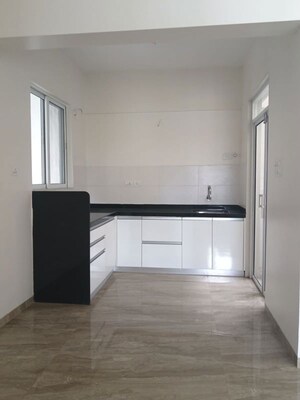 Room in 3 BHK Apartment at Primespace The Address, Aundh – for Rent