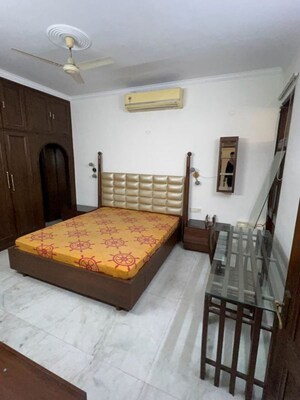 Bedroom in 4 BHK Builder Floor at Naraina – for Rent
