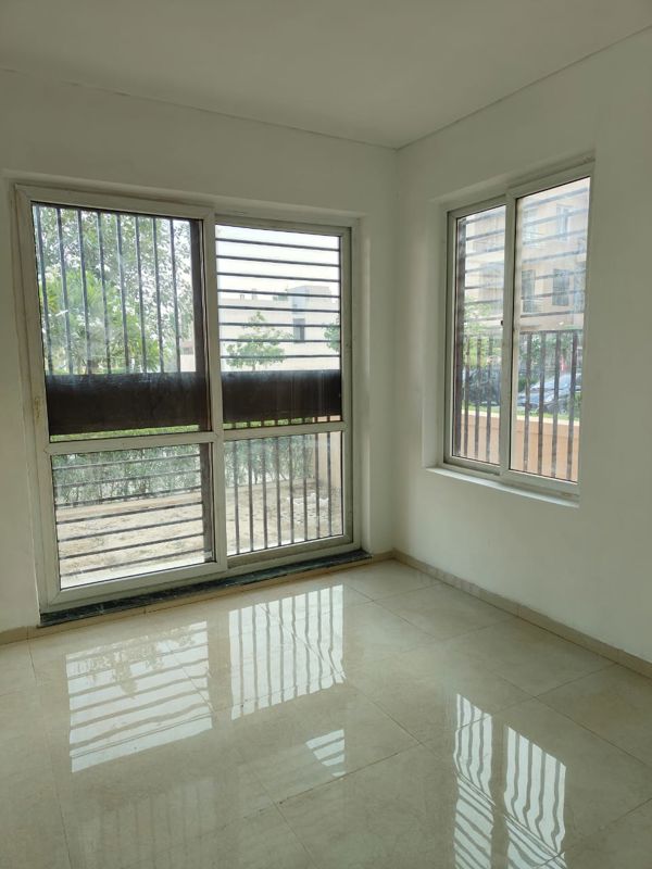 3.5 BHK + Servant Room 2700 Sq.Ft. Apartment in BPTP Park 81