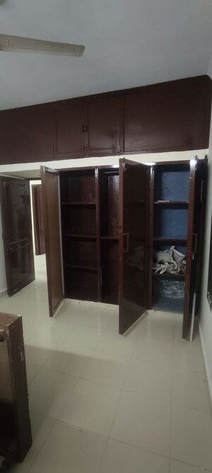 Hall in 3 BHK Builder Floor at Sector 7 – for Rent