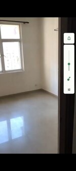 1370 Sq.Ft. Apartment in Mahagun My Woods