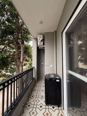 Balcony in 2 BHK Builder Floor at Sector 57 – for Rent