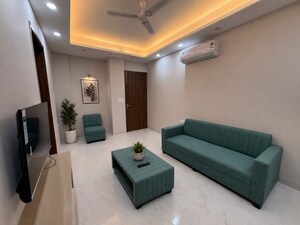 Bedroom in 2 BHK Builder Floor at Sector 57 – for Rent