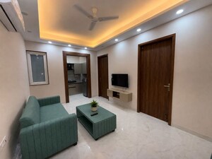 Bedroom in 2 BHK Builder Floor at Sector 57 – for Rent