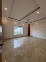 4 BHK + Prayer Room 4500 Sq.Ft. Builder Floor in Parklands
