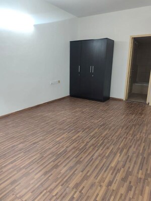 Room in 3 BHK Apartment at Nitesh Central Park, Bellary Road – for Rent