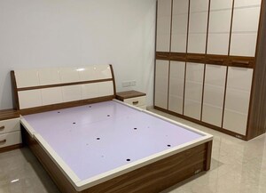 3 BHK Apartment For Sale in Oberoi Realty Esquire, Goregaon East