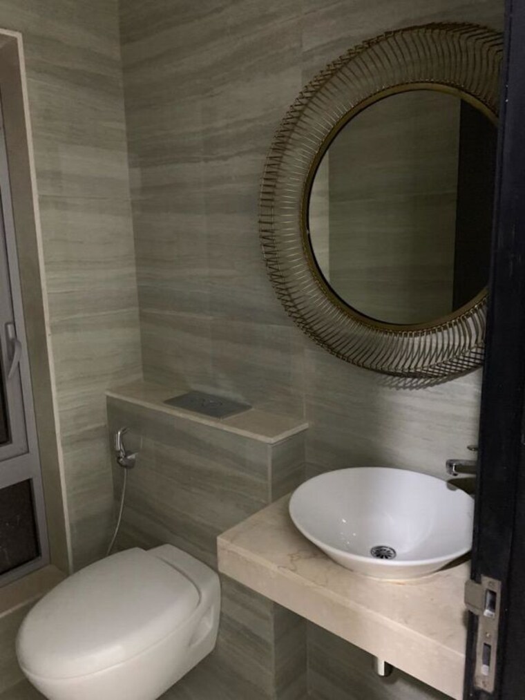 Bathroom, oberoi-realty-esquire 3 Bedroom 1367 Sq.Ft. Apartment In Goregaon East Mumbai 10583490
